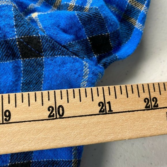 Wrangler Men's Size Medium Pearl Snap Plaid - Picture 5 of 6